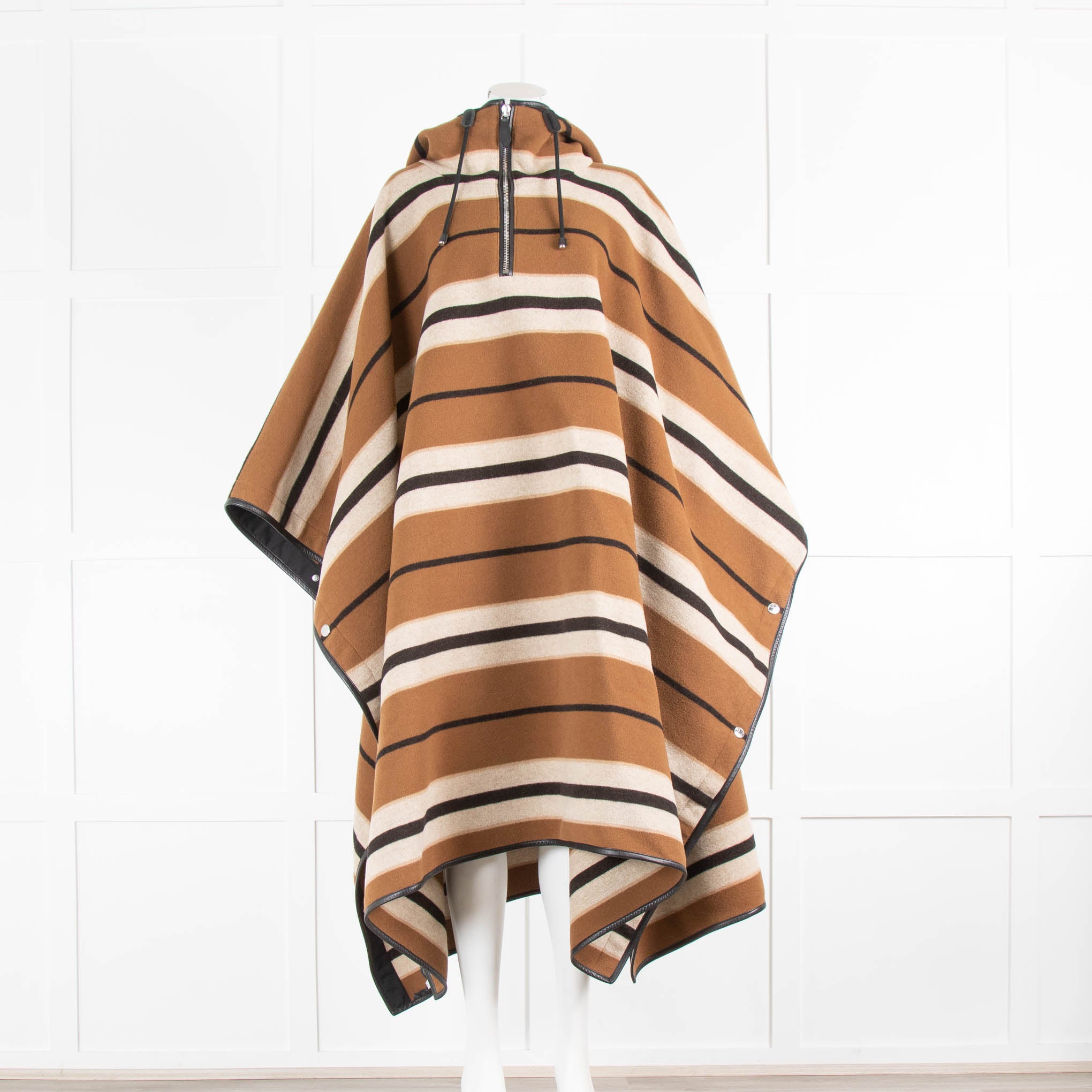 Burberry uk clearance poncho