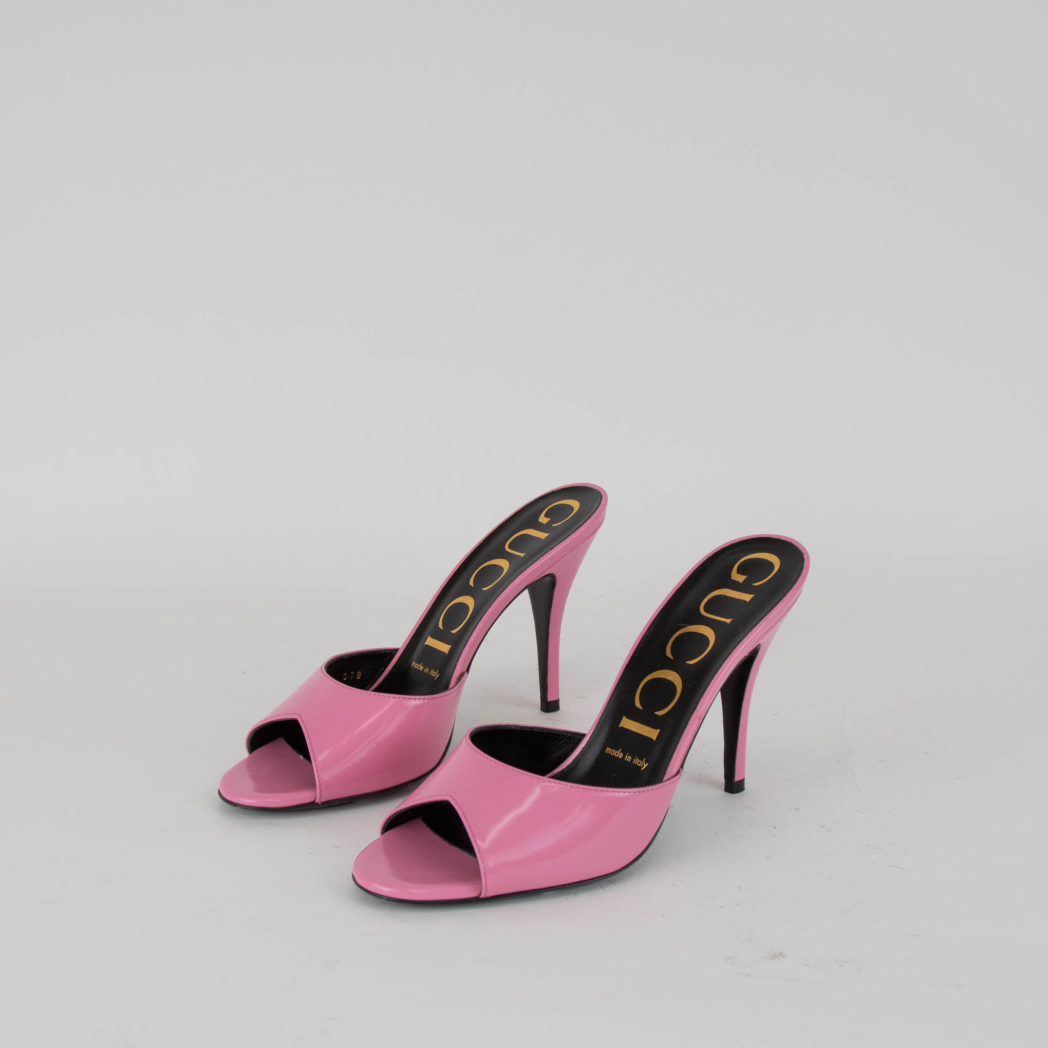 Pink gucci mules on sale