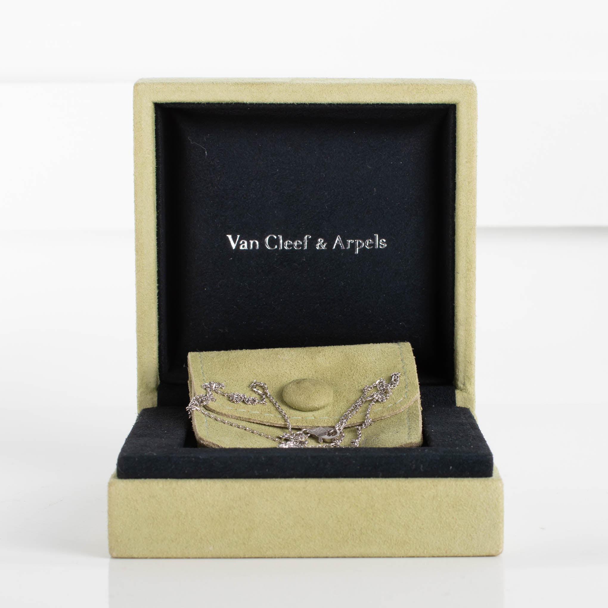 Van cleef and on sale arpels sweet alhambra