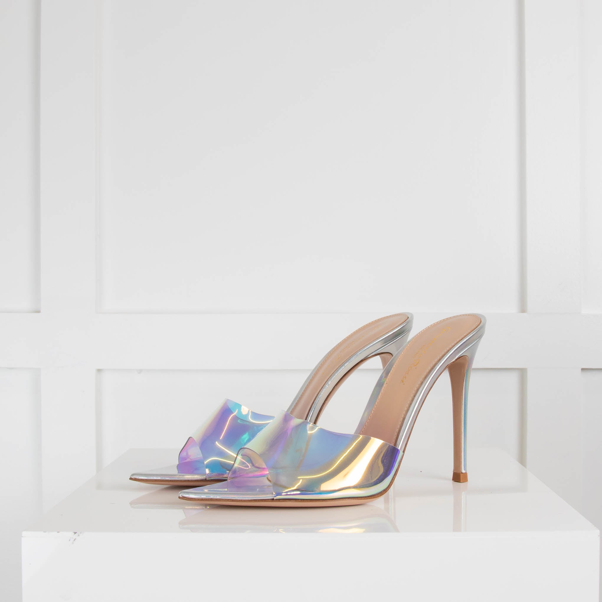 Iridescent on sale heels uk