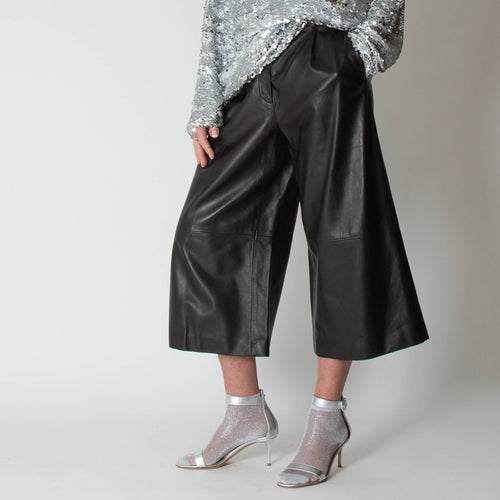 Alexander McQueen Black Leather Culottes