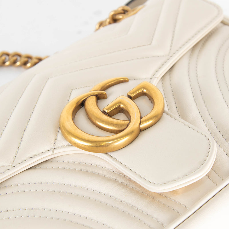 Gucci Cream GG Small Marmont Shoulder Bag