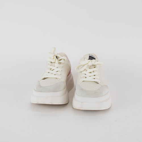 Ash White With Pink Heel Impuls Trainers