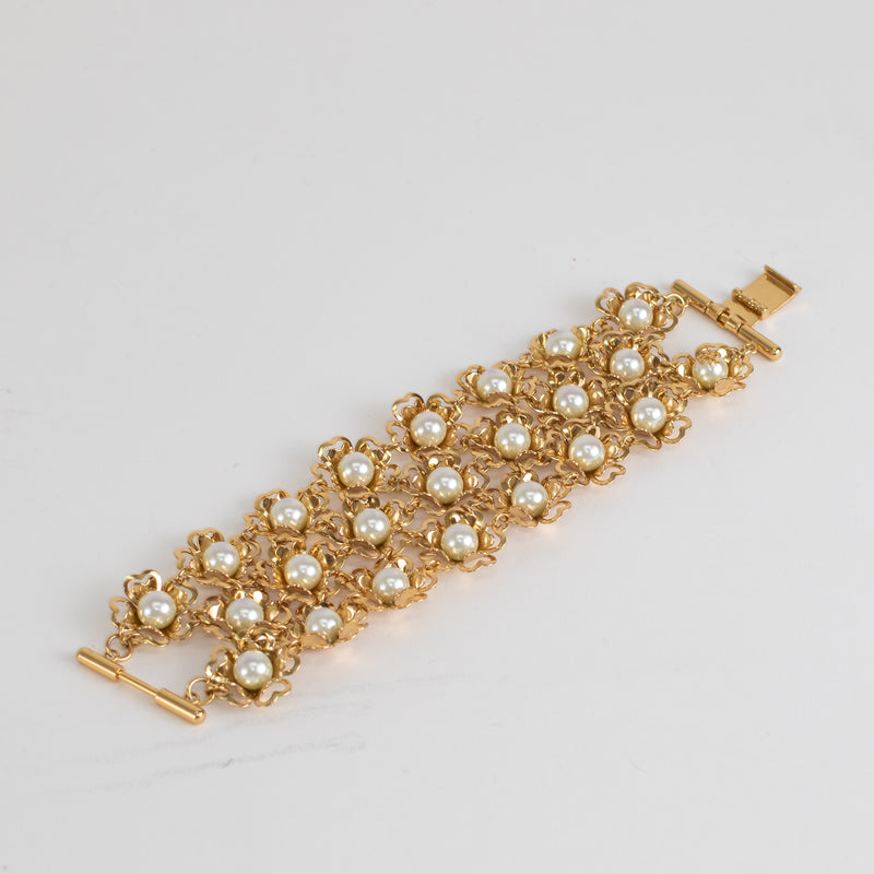 Tory Burch Gold Tone Flower Chain Bracelet With Pearls