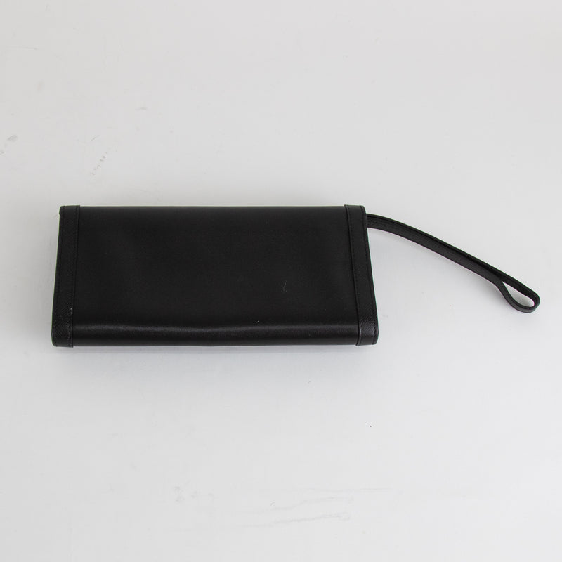 Salvatore Ferragamo Black BiFold Wallet With Clasp