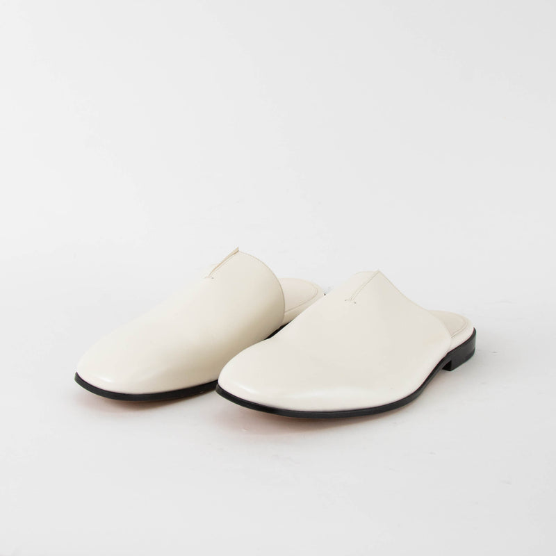 Bottega Veneta Roma Ivory Leather Slippers