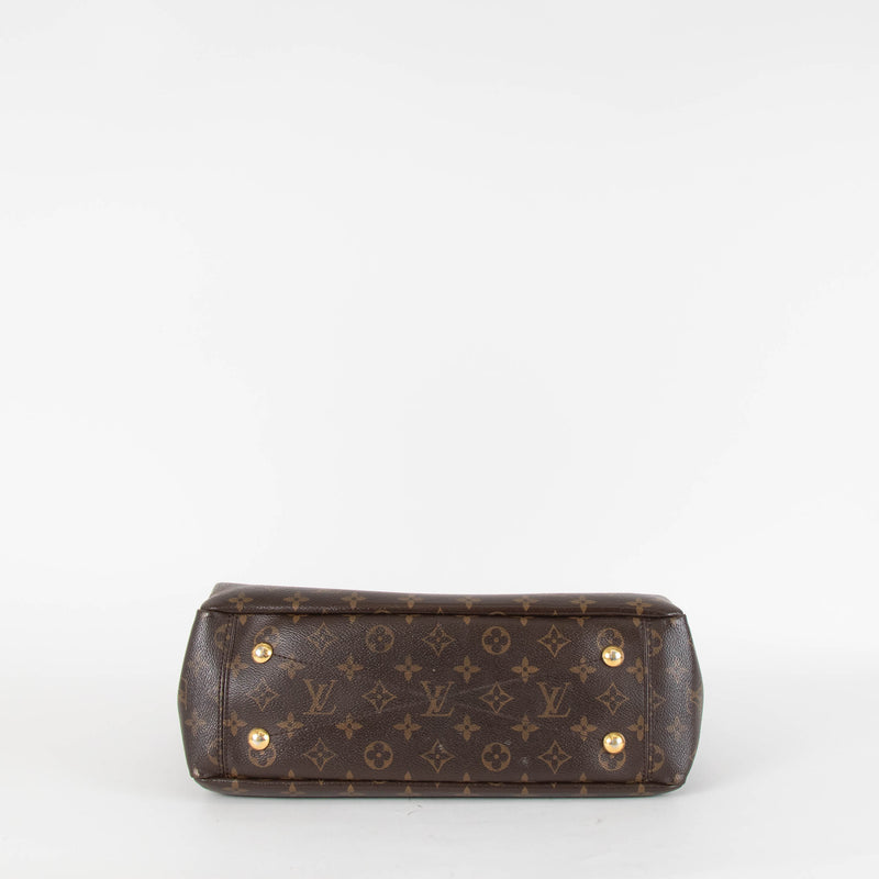 Louis Vuitton Monogram Pallas Chain Shopper