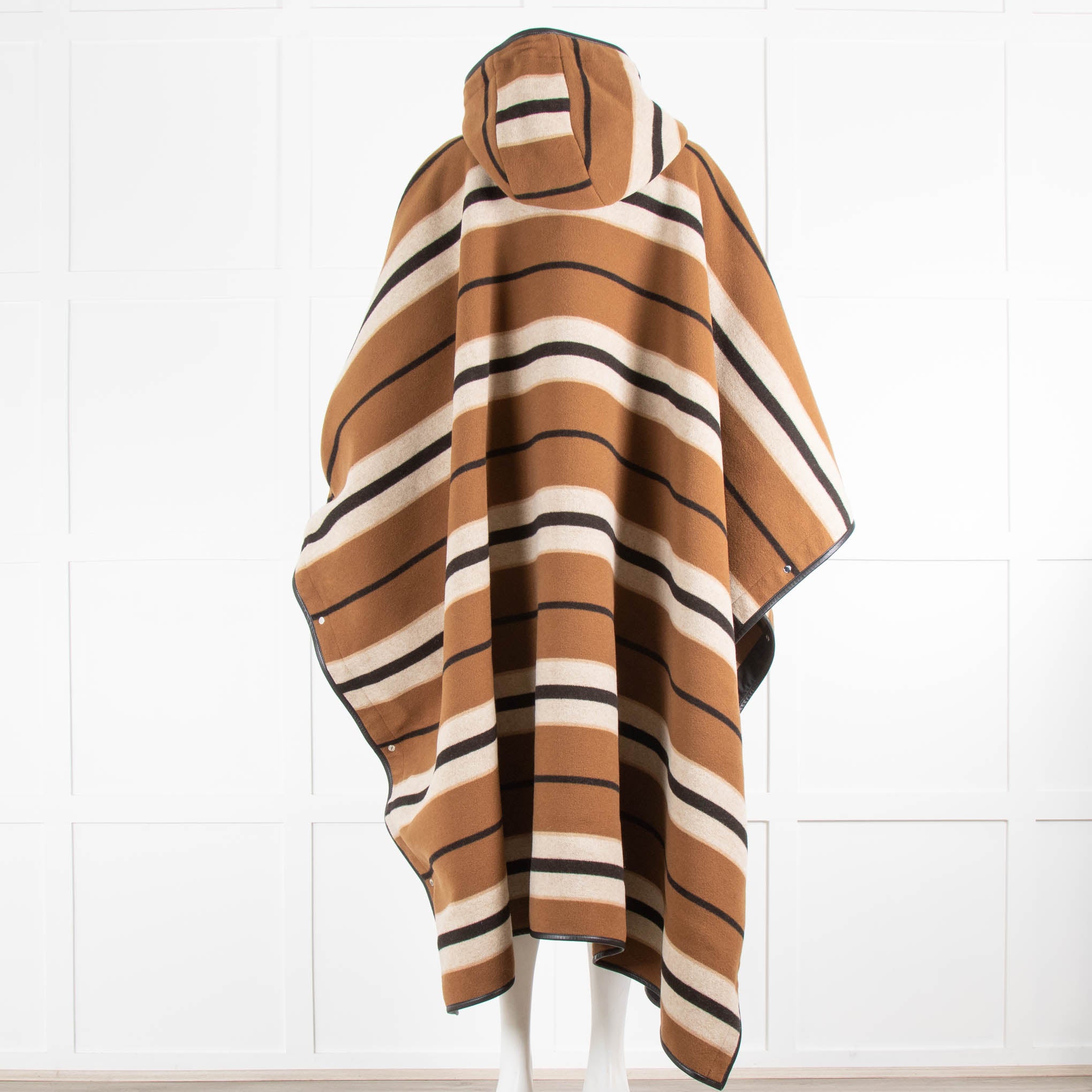 Burberry clearance uk poncho