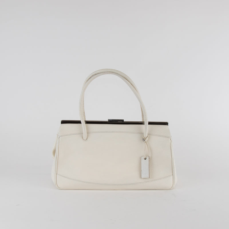 Gucci White Leather Frame Shoulder Bag